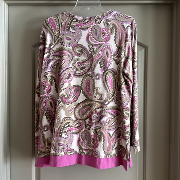 ISAAC MIZRAHI LIVE V neck Tunic - Picture 2 of 4